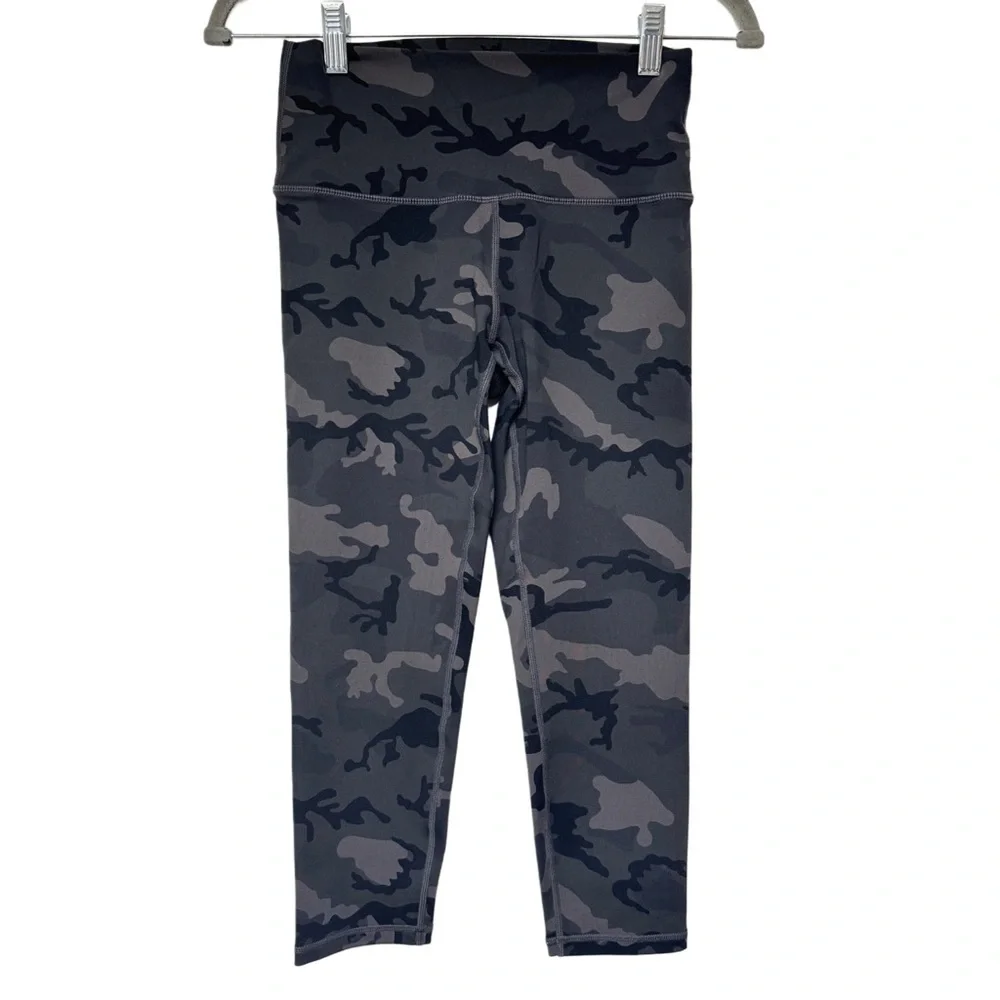 {Zyia} "Forest Camo Luxe High Rise Capri" Camouflage 20" Tights Pants Leggings - Picture 8 of 8